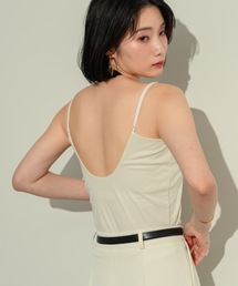 NEUNA | バックオープンキャミソール(キャミソール)