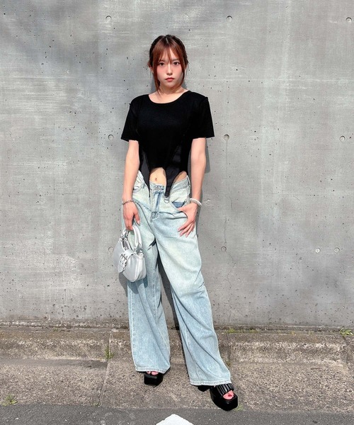 ENVYM(アンビー)の「ガーターデザイントップス(Tシャツ/カットソー・レディース・カーキ/ブラック/ベージュ・FREE)」の17枚目の写真