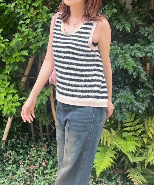 shesame（シーセム）の「back slit shaggy border tank top（タンクトップ・レディース・ブラック×ホワイト/テラコッタ/ブルー・MEDIUM/LARGE）」の4枚目の写真