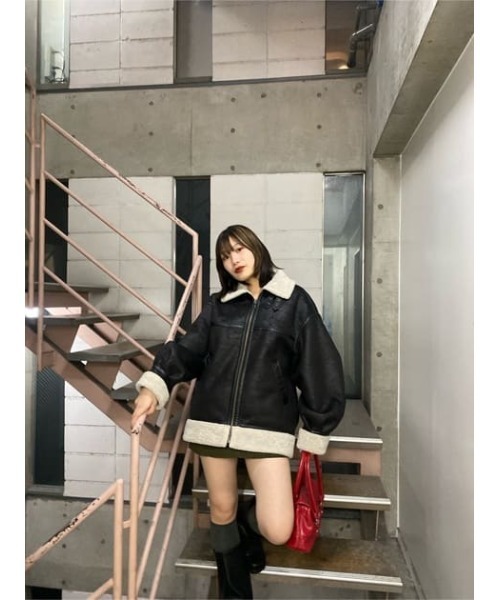 90s ヴィンテージ ラムレザー ムートン ジャケット ショート キルティング 45Rムートンの908ブルゾン: WOMEN｜45R