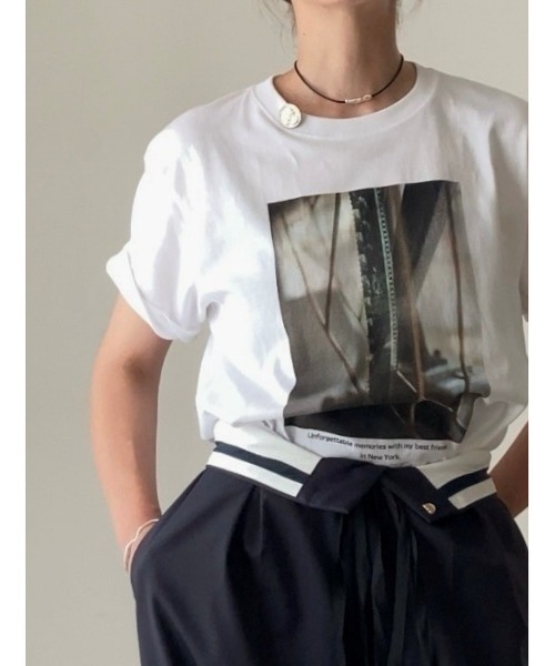 Lynn.(リン)の「our's journey tee(Tシャツ/カットソー・レディース・ホワイト・MEDIUM/SMALL)」の1枚目の写真