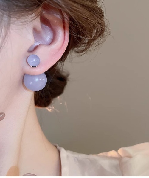 tone（トーン）の「【emaan】バックキャッチ カラー 玉 ピアス（ピアス（両耳用）・レディース・ブルー/ホワイト/ピンク/グリーン・FREE）」の10枚目の写真