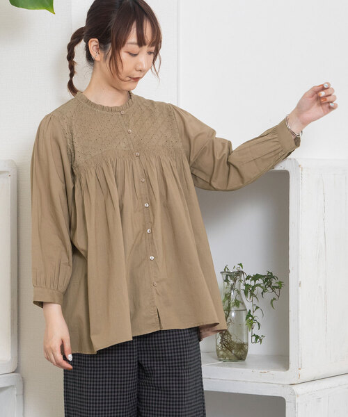 【セール】＜made in INDIA＞エンブロ使いスモッキングブラウス（シャツ/ブラウス）｜POU DOU DOU（プードゥドゥ）