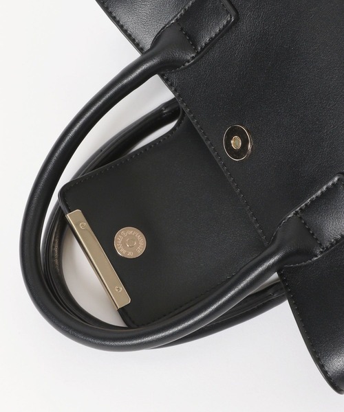 Andemiu（アンデミュウ）の「メタルフラップバック242076（ハンドバッグ・レディース・ブラック/ベージュ/アイボリー/ブラウン系その他・FREE）」の8枚目の写真