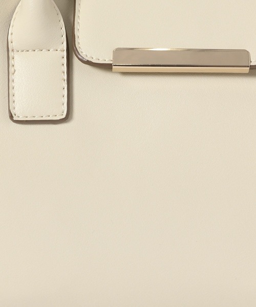 Andemiu（アンデミュウ）の「メタルフラップバック242076（ハンドバッグ・レディース・ブラック/ベージュ/アイボリー/ブラウン系その他・FREE）」の20枚目の写真