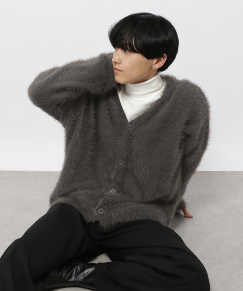 3.3 Field Trip （3.3フィールドトリップ）の「3.3 Field Trip／フェザーVネックカーデ（カーディガン/ボレロ・メンズ・チャコール/ブラック・FREE）」の2枚目の写真