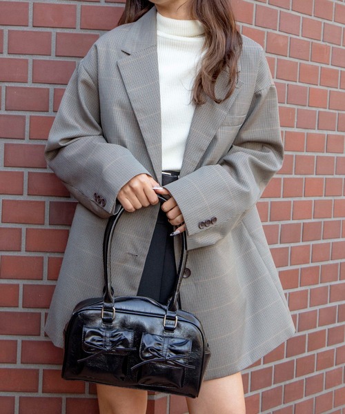 WEGO（ウィゴー）の「WEGO/【25年春夏新作】ギャザーリボン2ポケットボストンバッグ（ショルダーバッグ・レディース・レッド/ブラック/シルバー・FREE）」の5枚目の写真