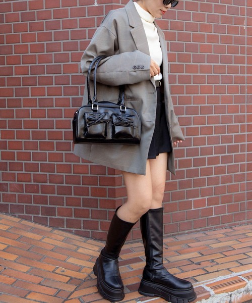 WEGO（ウィゴー）の「WEGO/【25年春夏新作】ギャザーリボン2ポケットボストンバッグ（ショルダーバッグ・レディース・レッド/ブラック/シルバー・FREE）」の7枚目の写真