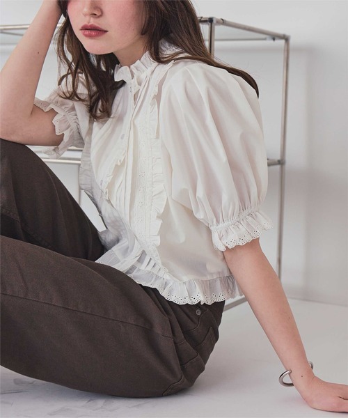 titivate（ティティベイト）の「フリルレースデザインブラウス（シャツ/ブラウス・レディース・ブラック/オフホワイト・L/M/S）」の10枚目の写真