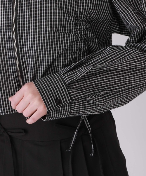 repipi armario（レピピ アルマリオ）の「WZIPショートシャツ（シャツ/ブラウス・キッズ・パープル/イエロー/ブラック・SMALL/MEDIUM/LARGE）」の4枚目の写真