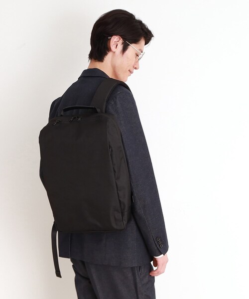 THE SHOP TK (ザ ショップ ティーケー )の「◆【薄型/満員電車対応】10ポケット軽量バックパック ON・OFF兼用/PCポケット付き(バックパック/リュック・メンズ・ネイビー/ダークグレー/ブラック・00)」の15枚目の写真