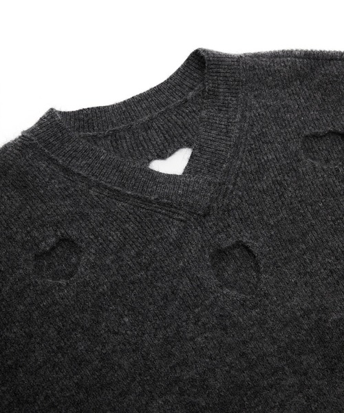セール】【ZOZOTOWN限定】Cutout Heart Sweater / セーター