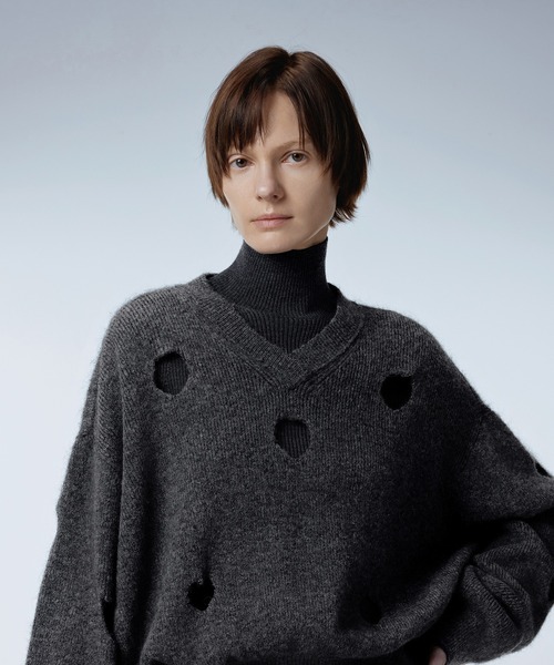 ニット セーター 「ZOZOTOWN限定」Cutout Heart Sweater / セーター レディース セール】【ZOZOTOWN限定】Cutout Heart Sweater / セーター