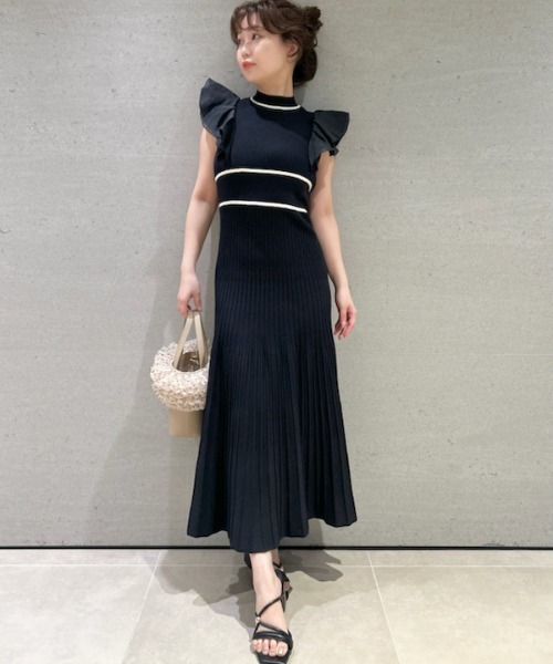 LILY BROWN 2WAYフリルドッキングニットワンピース LILY BROWN（リリーブラウン）の「2WAYフリルドッキングニット
