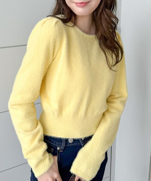 CLEAR BASIC（クリアベーシック）の「バックリボンショートフェザーニットトップス[着回し抜群 大人 カジュアル] ≪再入荷≫（ニット/セーター・レディース・ピンク/オフホワイト/ライトグレー/イエロー・F）」の3枚目の写真