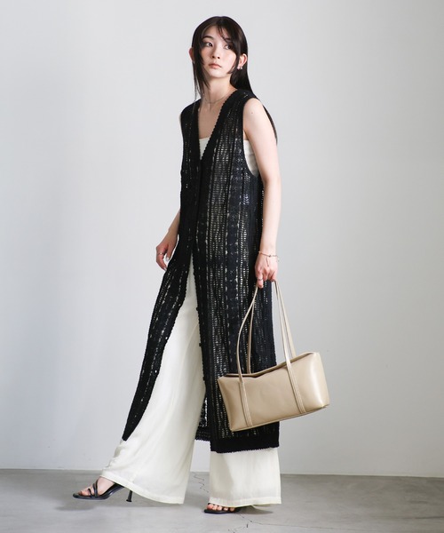 select MOCA（セレクトモカ）の「スクエアマグネットフラップバッグ（ショルダーバッグ・レディース・ベージュ/ブラック・FREE）」の4枚目の写真