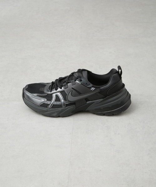 ぽ*こ様 c*Y様 Nike V2K Run ブラック（黒） 26cm セール】NIKE/NIKE V2K RUN（スニーカー）｜NIKE（ナイキ）の
