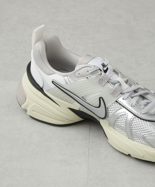 値下げ【未使用】 Nike V2K Run セール】NIKE/NIKE V2K RUN（スニーカー）｜NIKE（ナイキ）の