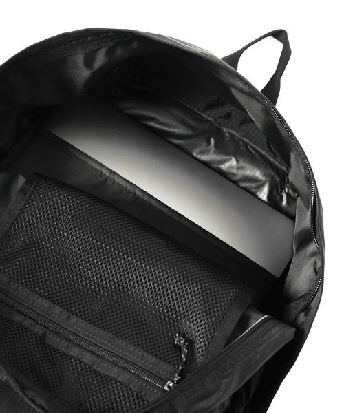 thisisneverthat(ディスイズネバーザット)の「UL Daypack(バックパック/リュック・メンズ・ブルー/オリーブ/ブラック・FREE)」の6枚目の写真