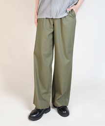 ワンタックルーズスラックス