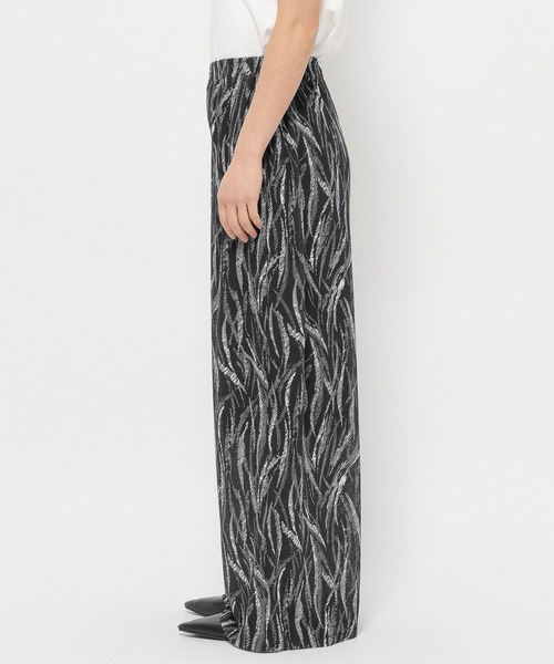 LEPSIM（レプシィム）の「楊柳柄イージーパンツ 290321（その他