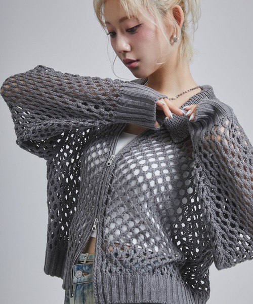 ENVYM(アンビー)の「メッシュポロニットジップカーディガン(カーディガン/ボレロ・レディース・アイボリー/ブラック/チャコールグレー・FREE)」の21枚目の写真