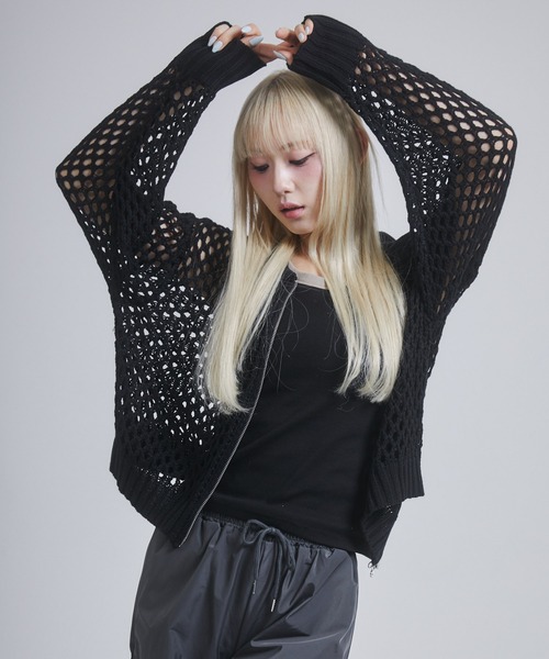 ENVYM(アンビー)の「メッシュポロニットジップカーディガン(カーディガン/ボレロ・レディース・アイボリー/ブラック/チャコールグレー・FREE)」の6枚目の写真