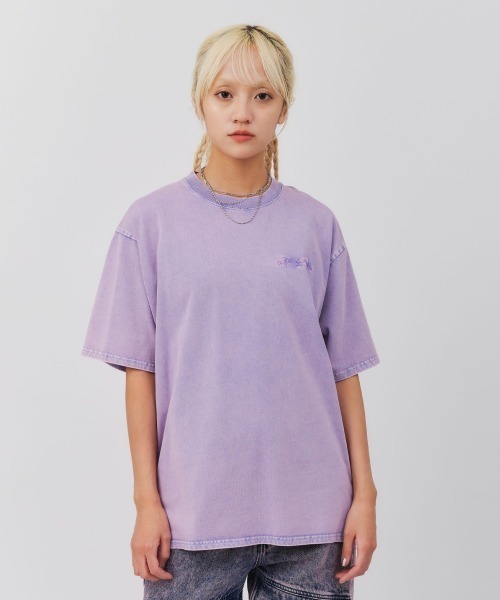 atmos pink(アトモスピンク)の「atmos pink Bleached Finishing T-shirt / アトモス ピンク ブリーチド フィニッシュ ティシャツ(Tシャツ/カットソー・レディース・ブルー/ブラック/ピンク・FREE)」の3枚目の写真