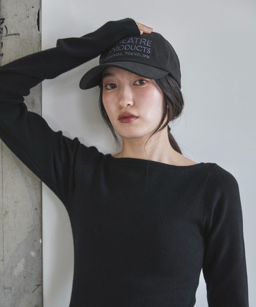 feepur(フェピュール)の「【THEATRE PRODUCTS/シアタープロダクツ】別注コットンロゴキャップ(キャップ・レディース・ブラック/ブラウン/ネイビー・FREE)」の6枚目の写真