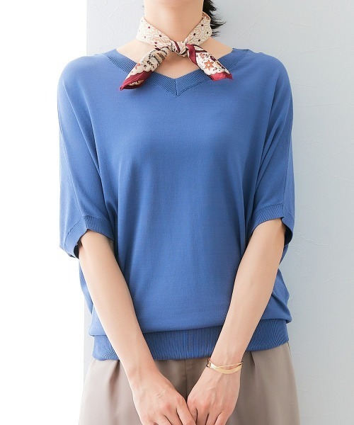 7days Life Styling(セブンデイズライフスタイリング)の「【接触冷感/UVカット】Vネックニットチュニック(ニット/セーター・レディース・ベージュ/ブラック/グリーン/ブルーグレー/杢グレー・LL/3L/S/M/L/4L/5L)」の11枚目の写真