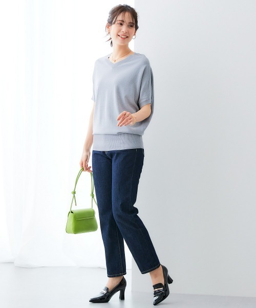 7days Life Styling(セブンデイズライフスタイリング)の「【接触冷感/UVカット】Vネックニットチュニック(ニット/セーター・レディース・ベージュ/ブラック/グリーン/ブルーグレー/杢グレー・LL/3L/S/M/L/4L/5L)」の16枚目の写真