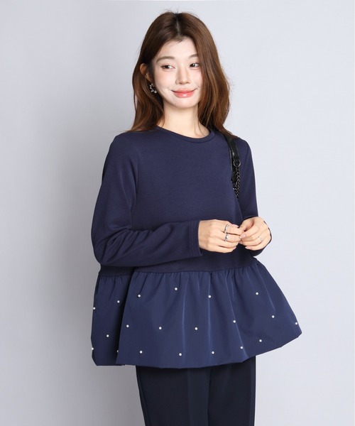 by LEGNA(バイレグナ)の「パール付き ペプラムトップス(Tシャツ/カットソー・レディース・ホワイト/ブラック/ネイビー・FREE)」の3枚目の写真