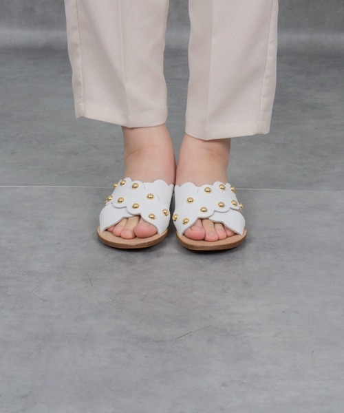 FABIO RUSCONI（ファビオルスコーニ）の「【FABIO RUSCONI/ファビオルスコーニ】スタッズ クロスベルト フラット　サンダル（サンダル・レディース・ホワイト/ブラック・39/36/37/38）」の8枚目の写真