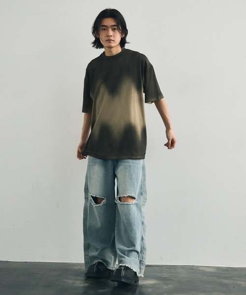 Shoowtime(ショウタイム)の「Distressed big silhouette overdyed short sleeve T-shirt / ダメージ加工ビッグシルエットオーバーダイ半袖Tシャツ(Tシャツ/カットソー・メンズ・ブラウン系/グレー系/カーキ系/ベージュ系・X-LARGE/MEDIUM/LARGE)」の15枚目の写真