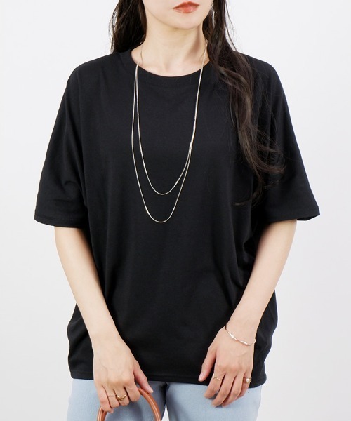 CLOTHY（クロシィ）の「【風が通り抜けるゆったりシルエット♪】ドルマンTシャツ（Tシャツ/カットソー・レディース・ブラック/オフホワイト/ピンク/ブラウン・LARGE/MEDIUM）」の10枚目の写真