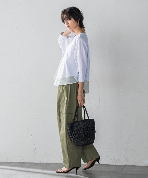 MAYSON GREY(メイソングレイ)の「7分袖ドライコットン裾ドッキングドルマンプルオーバー(Tシャツ/カットソー・レディース・ホワイト/ホワイト系その他/ライトグレー・M)」の9枚目の写真