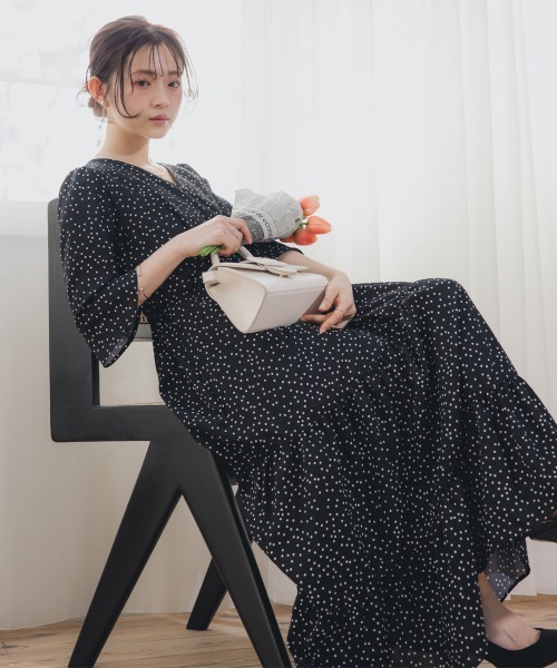 Petitjo（プッチージョ）の「小さいサイズ　総柄カシュクールティアードワンピース　低身長さん・小柄女性（ワンピース・レディース・ドット/ブラック系1・PSS/PS/PM/PL）」の12枚目の写真