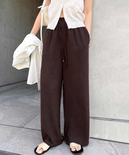 andme(アンドミー)の「【新色追加】イージーワイドパンツ【UVカット/接触冷感/吸水速乾】(その他パンツ・レディース・モカ/オフホワイト/ブラック/ダークブラウン/キナリ・M/L)」の15枚目の写真
