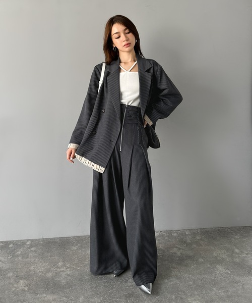 mily bilet(ミウィビレット)の「【mily bilet】ゆるっと大人見え。バルーンフリルレイヤードジャケット(セットアップ可能)(テーラードジャケット・レディース・ベージュ/ブラウン/ブラック/グレー系その他・X-LARGE/LARGE/MEDIUM/SMALL)」の11枚目の写真