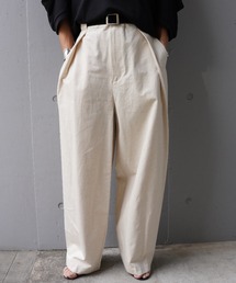 DROIT BELLO（ドロイトベロ）の「DROIT BELLO（ドロイトベロ）綿麻ハイウエストタックパンツ（その他パンツ）」