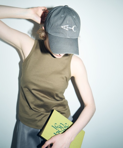 LE CIEL BLEU（ルシェルブルー）の「タンクサークルカットアウト / Tank Circle Cut Out（Tシャツ/カットソー・レディース・ホワイト/カーキ/ブラック・36/38）」の3枚目の写真