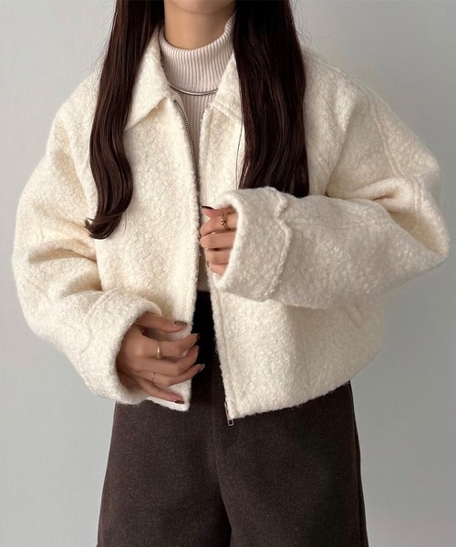 callautia（カラウティア）の「ループツイードステンカラーショートジップブルゾン（ブルゾン・レディース・ライトベージュ/アイボリー/ブラック・LARGE/MEDIUM/SMALL）」の2枚目の写真