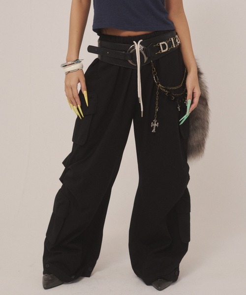 セール】ボリュームタックカーゴパンツ（カーゴパンツ）｜d.i.a.