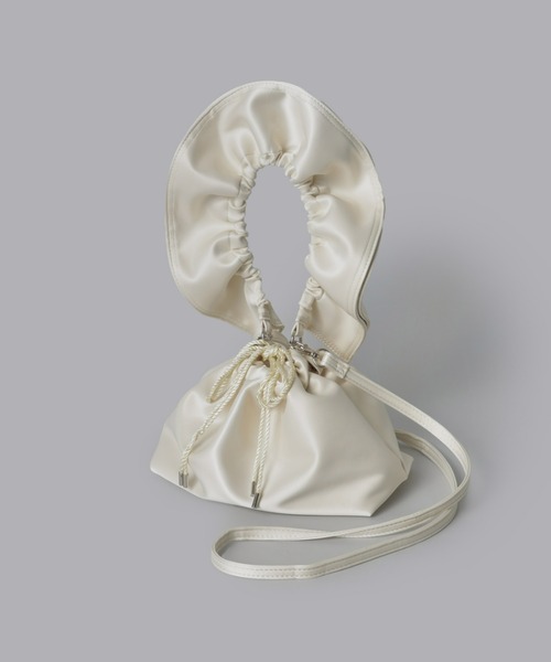 Olu.(オルドット)の「サテンフリルハンドバッグ(ハンドバッグ・レディース・アイボリー/ベビーピンク/ブルー系その他・FREE)」の22枚目の写真