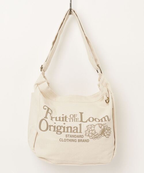 FRUIT OF THE LOOM(フルーツオブザルーム)の「【FRUIT OF THE LOOM/フルーツオブザルーム 】FTL NEWSPAPER BAG(ショルダーバッグ・レディース・レッド/ブラック/サックスブルー/ベージュ/イエロー・FREE)」の3枚目の写真