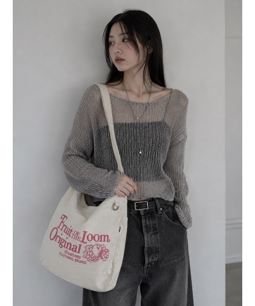 FRUIT OF THE LOOM(フルーツオブザルーム)の「【FRUIT OF THE LOOM/フルーツオブザルーム 】FTL NEWSPAPER BAG(ショルダーバッグ・レディース・レッド/ブラック/サックスブルー/ベージュ/イエロー・FREE)」の5枚目の写真