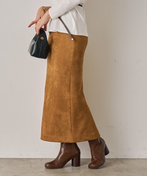 LOUNGEDRESS（ラウンジドレス）の「フェイクスウェードスカート（スカート・レディース・キャメル/ベージュ・SMALL/MEDIUM）」の18枚目の写真