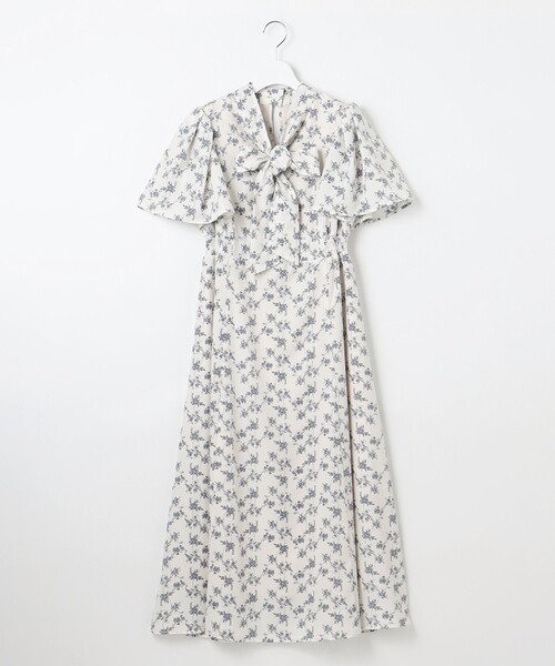Feroux(フェルゥ)の「【洗える】フラワープリント クラシカル ワンピース(ワンピース・レディース・スカイブルー系1/ネイビー系1/ダークブラウン系1・F)」の11枚目の写真