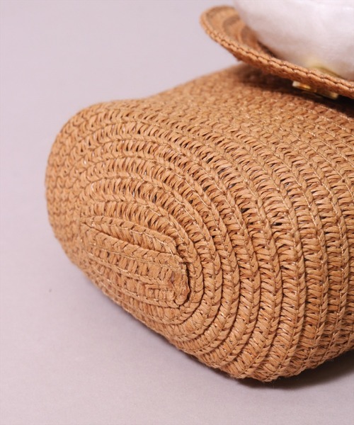 sanrio（サンリオ）の「(SK)【sanrio】ストロー素材ミニ フラップ ショルダーバッグ（ショルダーバッグ・レディース・ベージュ系1/ベージュ系3/ベージュ系4/ベージュ系2・ONE SIZE）」の11枚目の写真