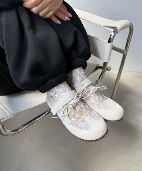 SANSeLF（サンセルフ）の「【SANSeLF】 メッシュストラップスニーカー リボンコードデザイン ローカット 軽量ソール sas25a002（その他シューズ・レディース・アイボリー/ピンク・37/36/39/38）」の2枚目の写真